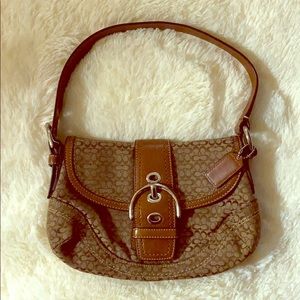 Coach small brown shoulder purse